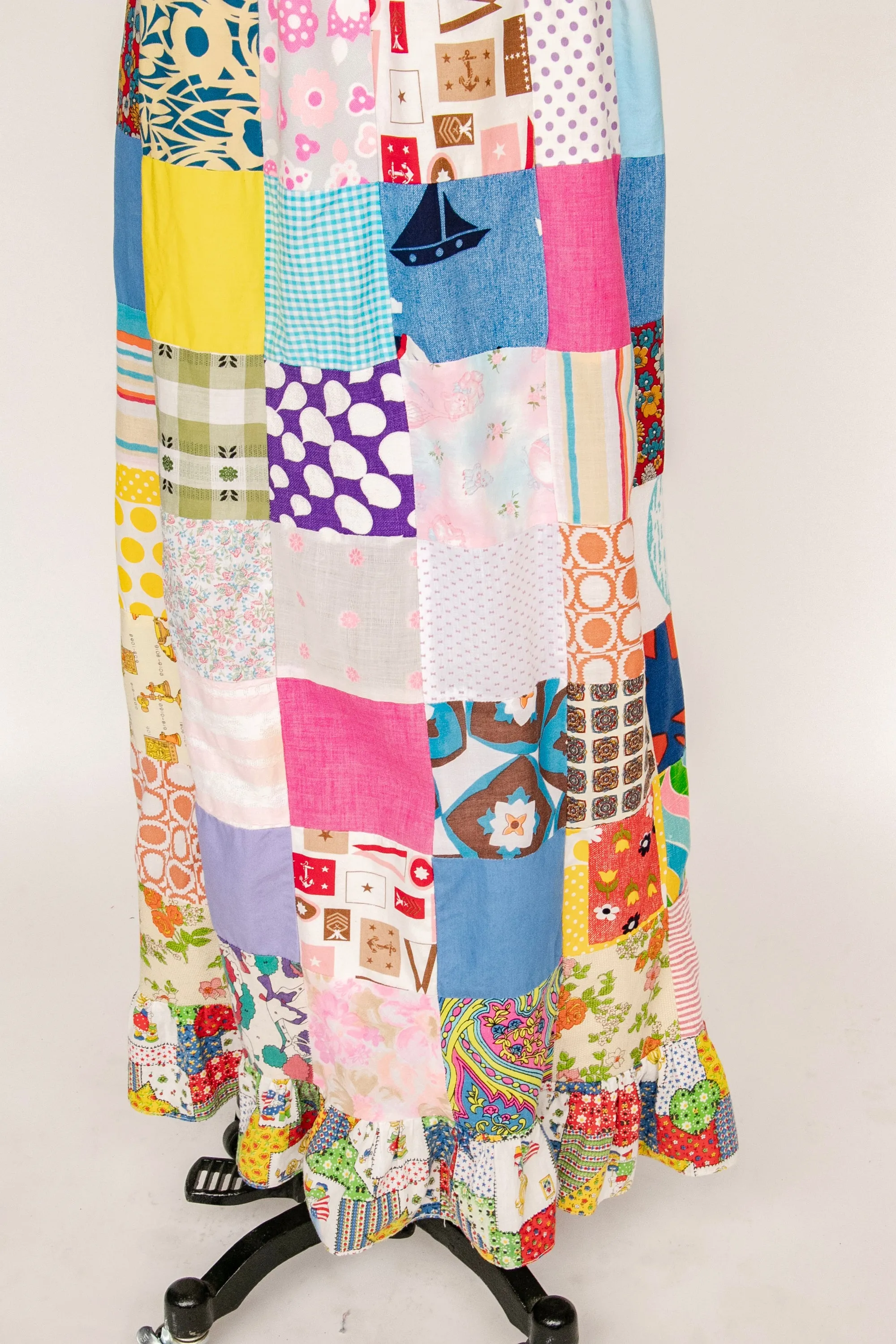 1970s Quilted Patchwork 1970s Maxi Skirt S