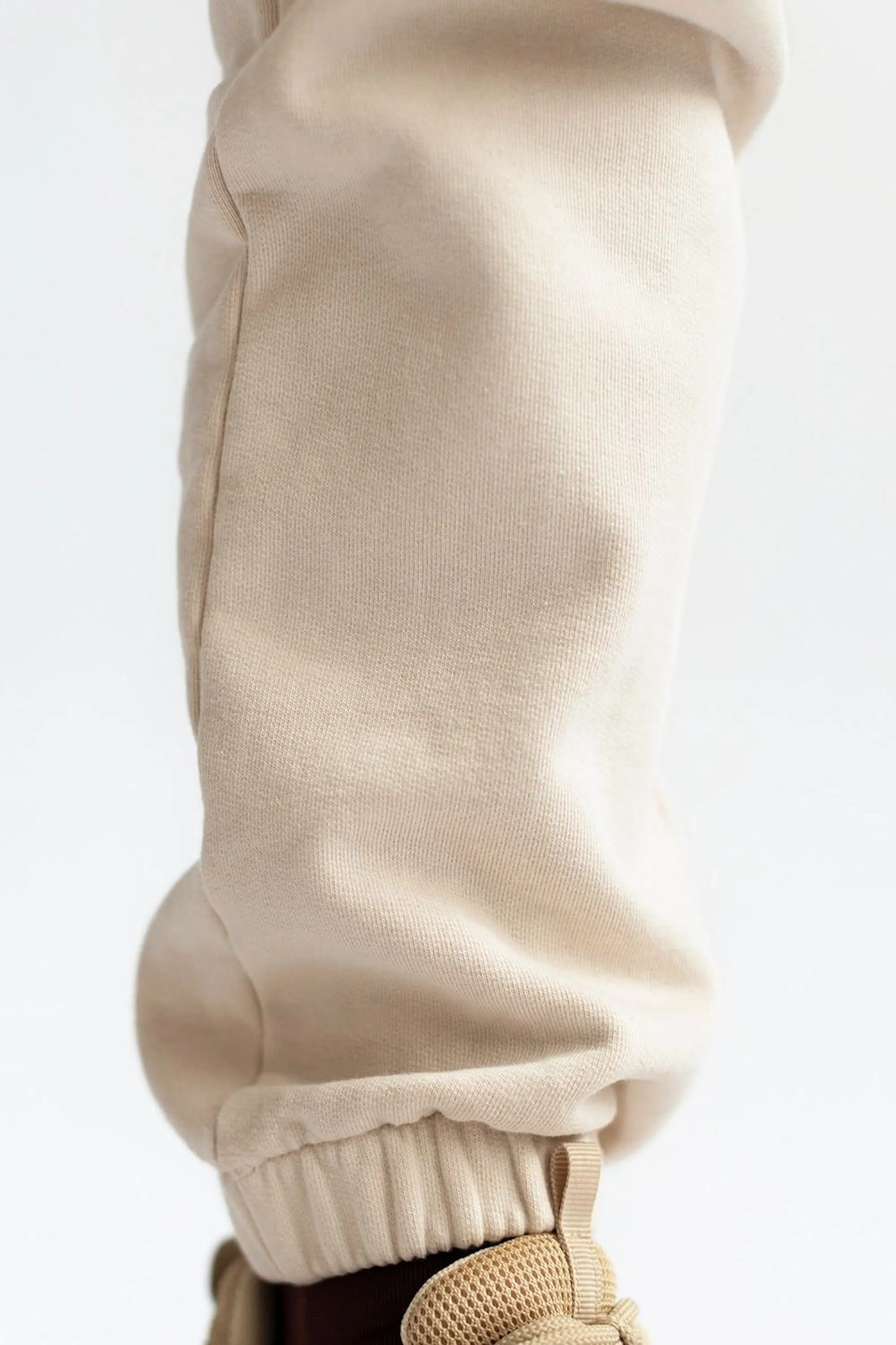 almond latte loose pants