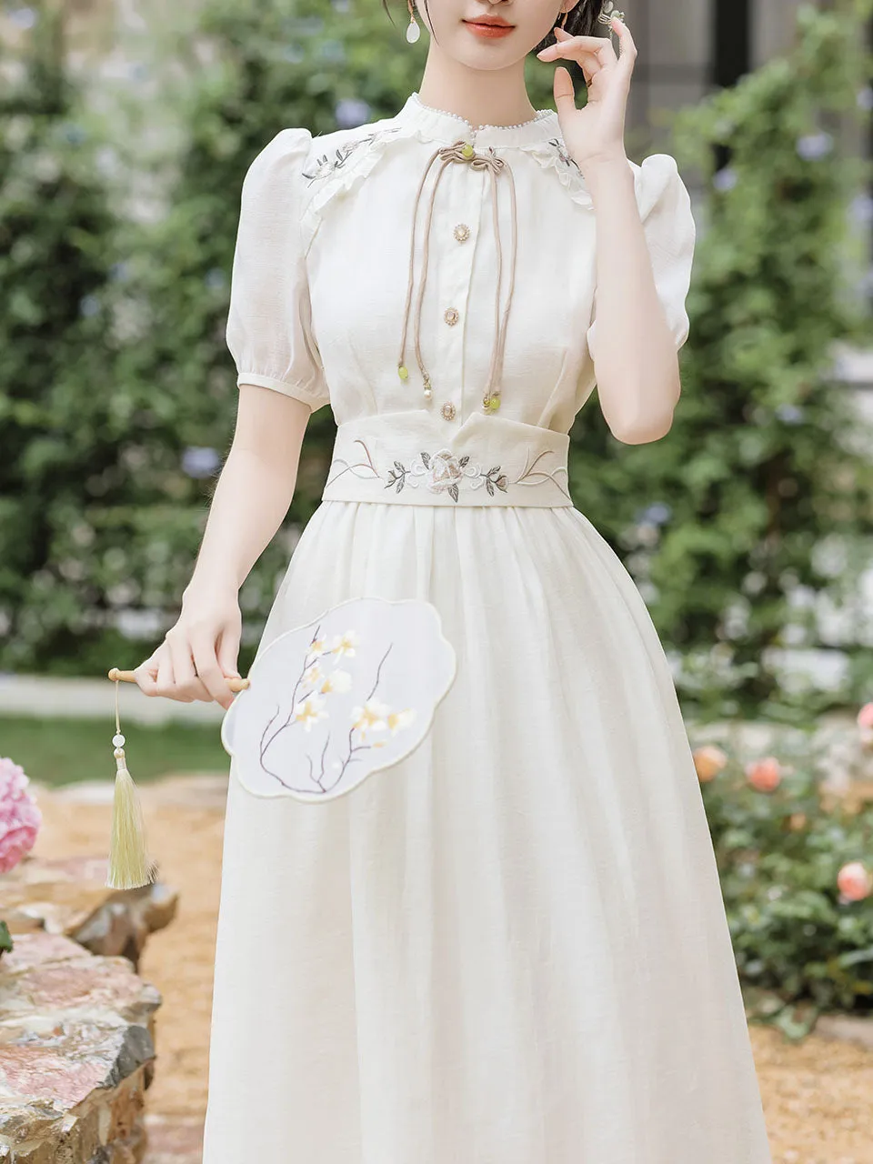 Apricot Embroidered Short Sleeve Vintage Dress with Belt