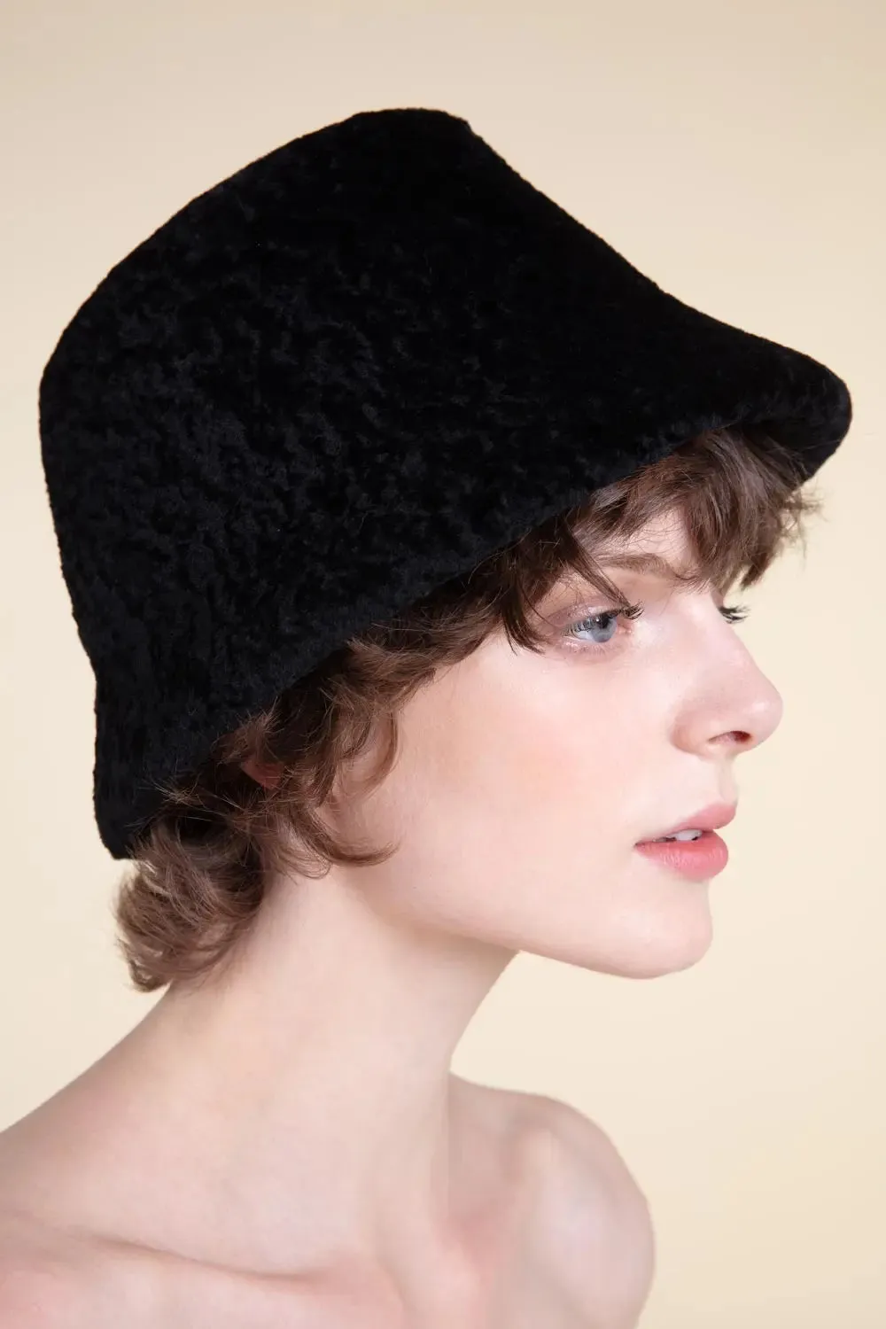 Black fur hat