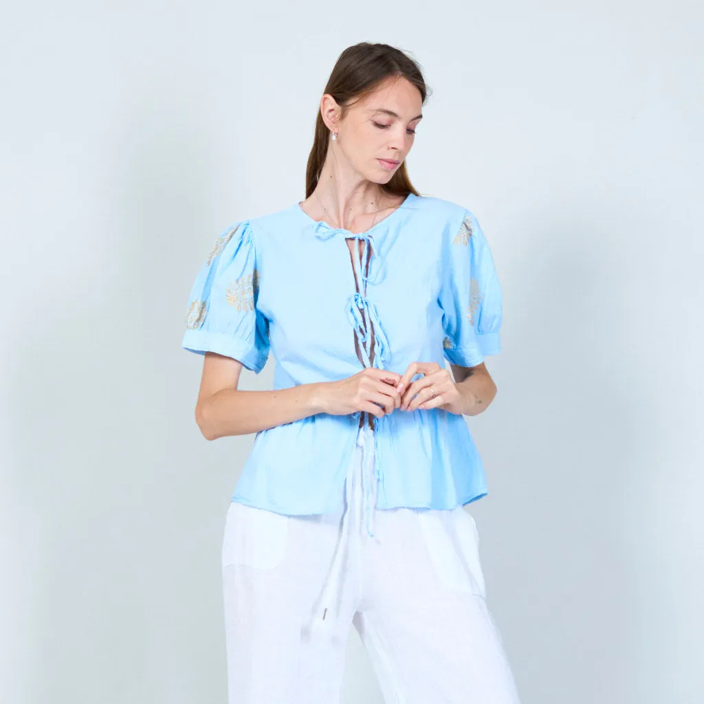 Chic embroidered blouse with puff sleeves wholesale