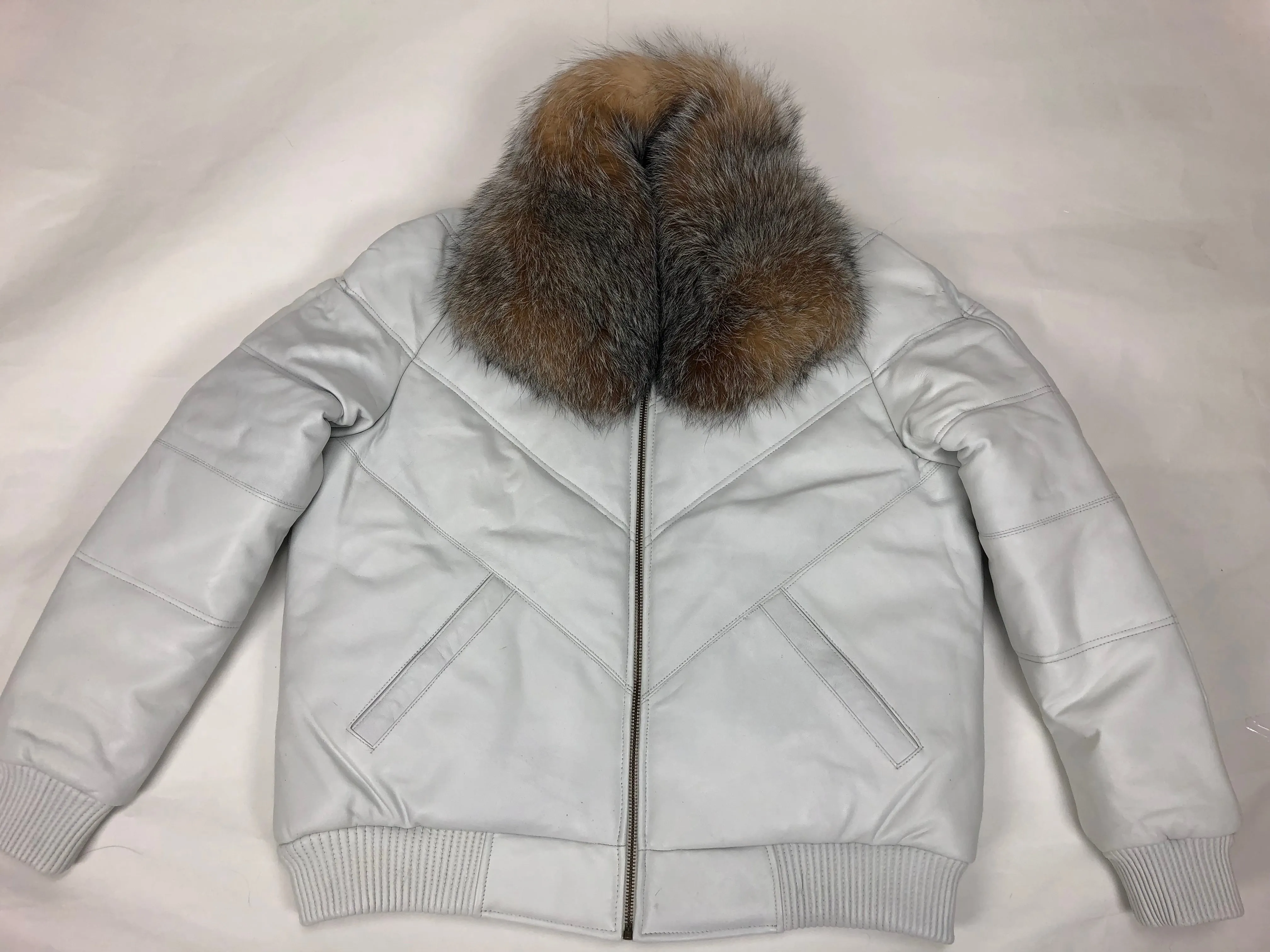 Men's V-Bomber White Premium Siberian Fox Collar