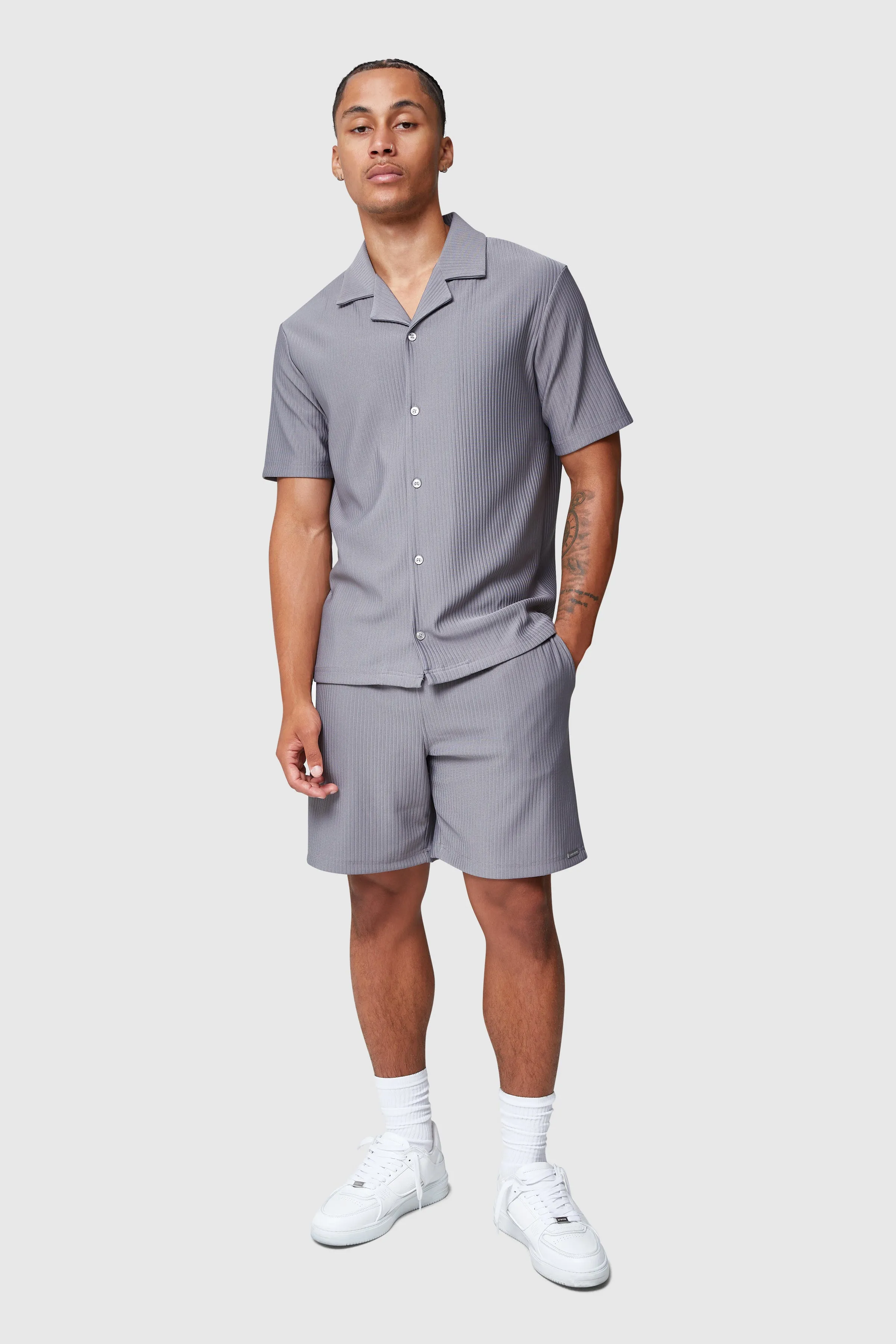 VERONA SHORT - GREY